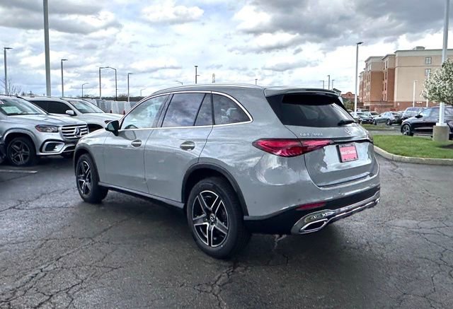 New 2026 Mercedes-Benz GLC 300 4MATIC image 8