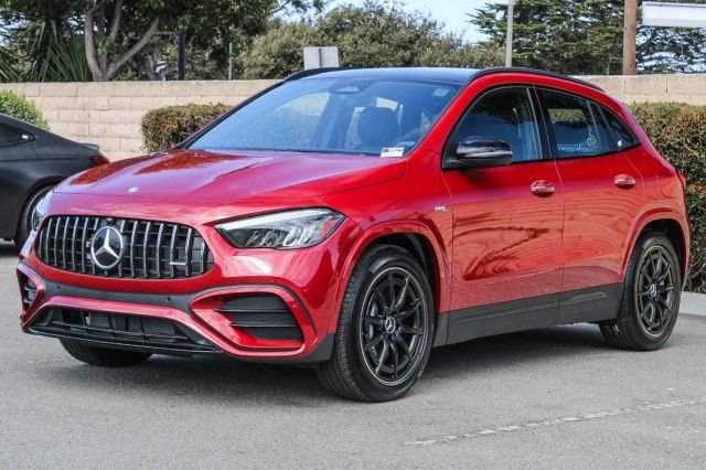 Used 2025 Mercedes-Benz GLA 35 AMG 4MATIC image 3