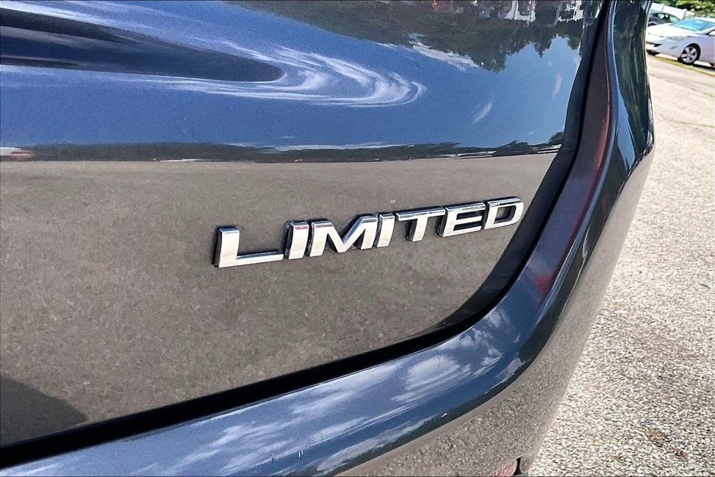 Used 2020 Jeep Compass Limited FWD image 9