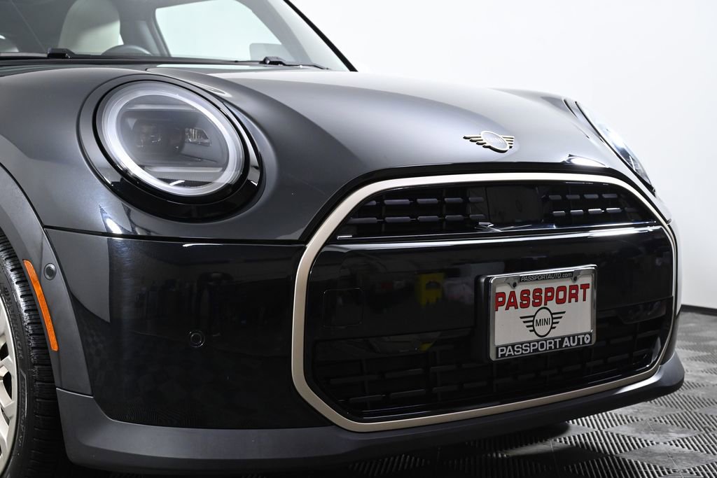 Certified 2025 MINI Cooper 2-Door Hardtop image 5