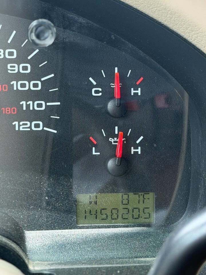 Used 2004 Ford F150 XLT RWD image 9