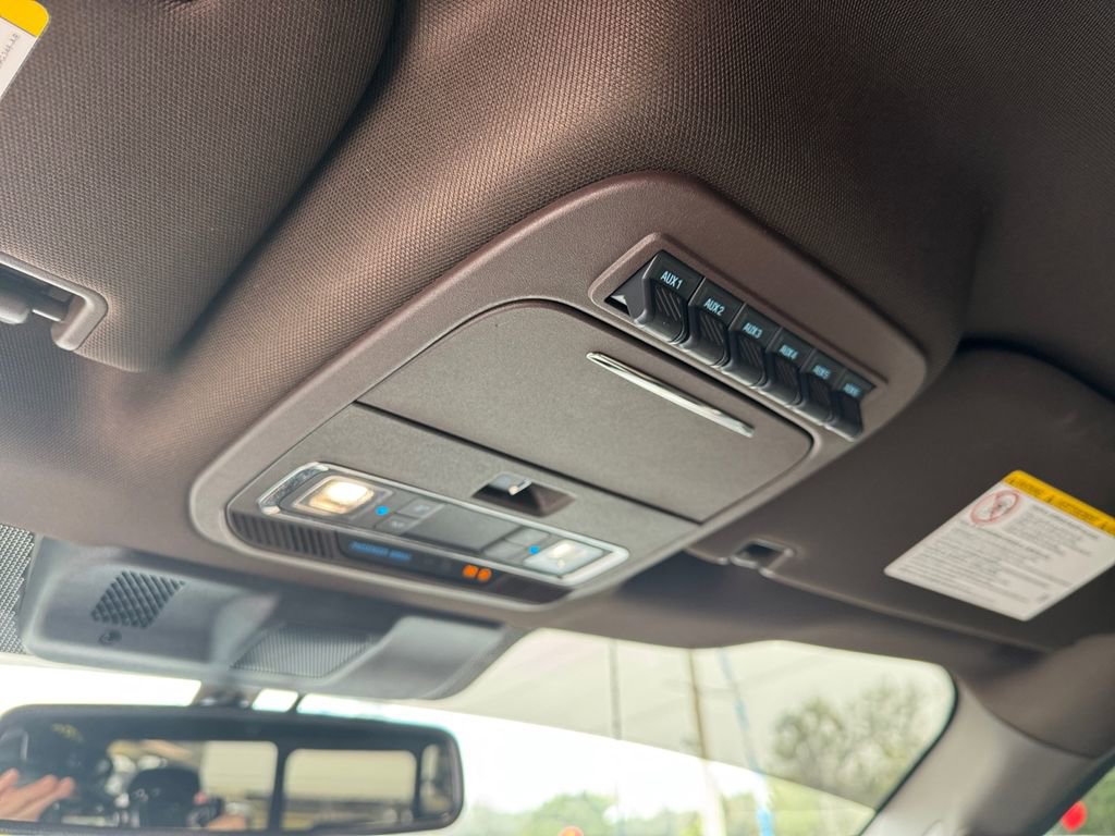 Certified 2025 Ford F250 King Ranch w/ Chrome Package image 39