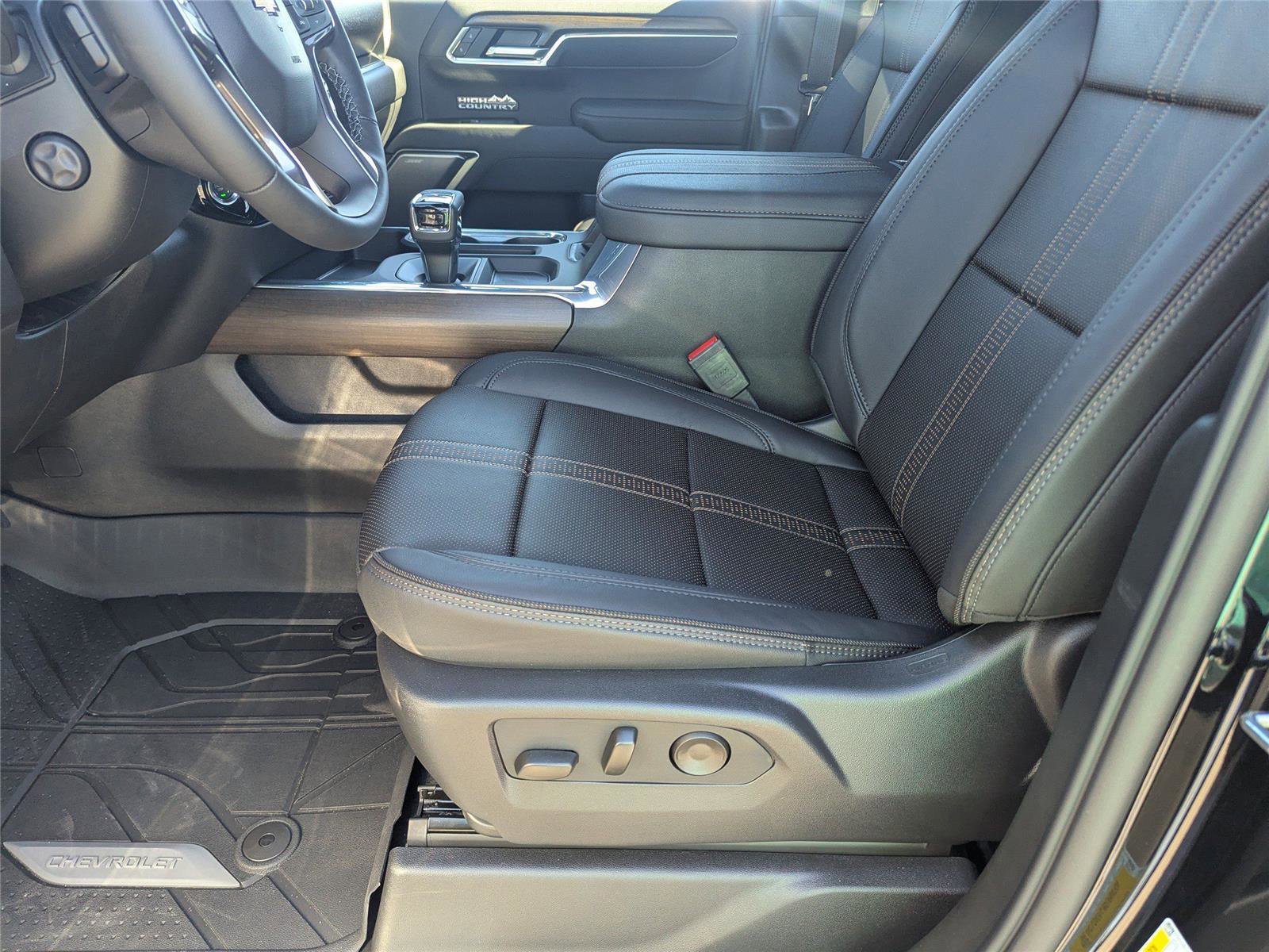 New 2026 Chevrolet Silverado 1500 High Country image 16