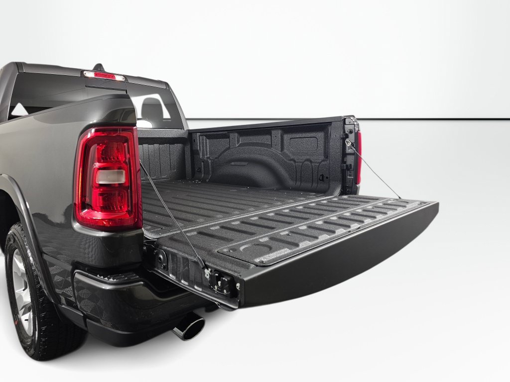 New 2026 RAM 1500 Big Horn AWD/4WD image 16