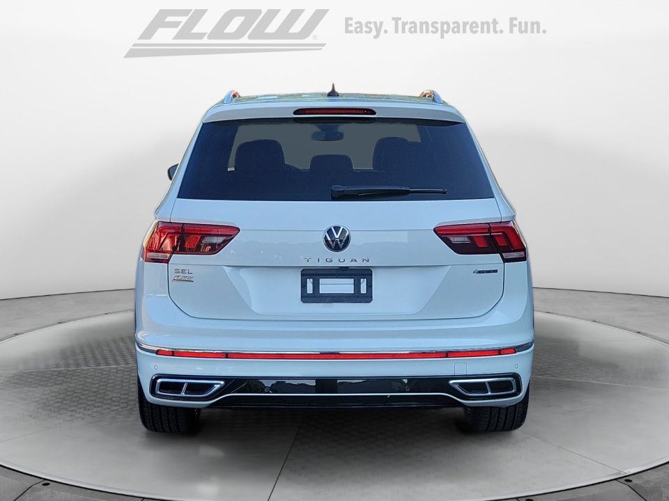 Certified 2022 Volkswagen Tiguan SEL R-Line AWD/4WD image 8
