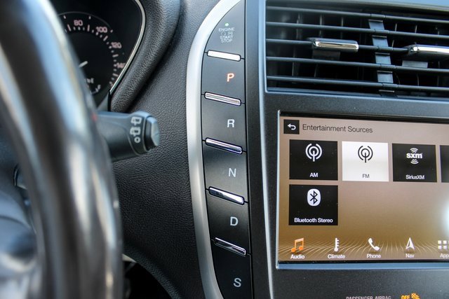 Used 2017 Lincoln MKC Reserve w/ Lincoln MKC Climate Package image 27