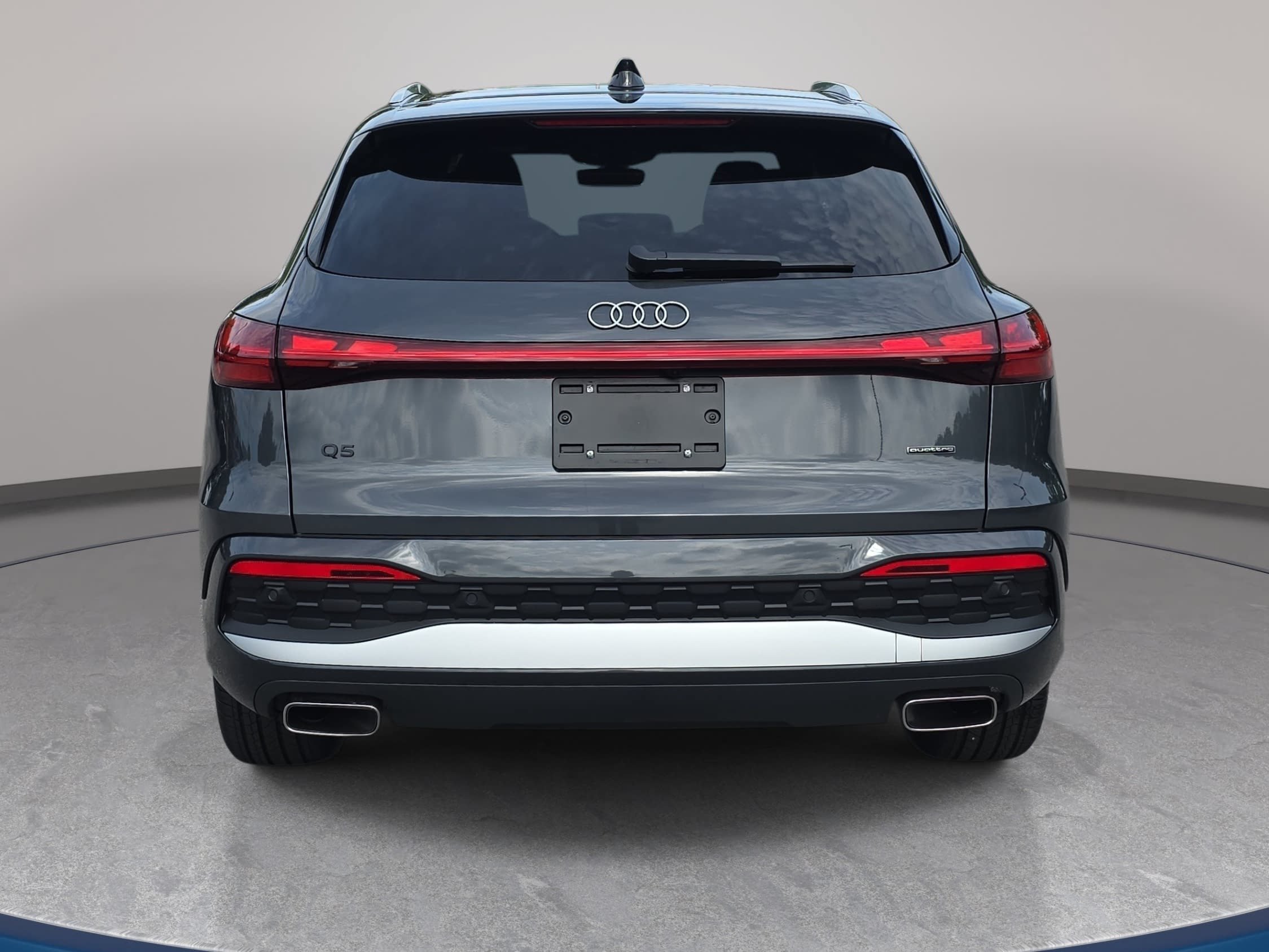 Certified 2025 Audi Q5 Prestige AWD/4WD image 6