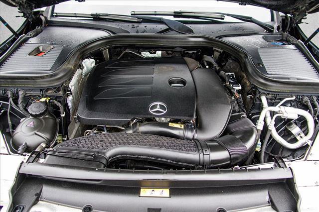 Used 2020 Mercedes-Benz GLC 300 4MATIC image 26