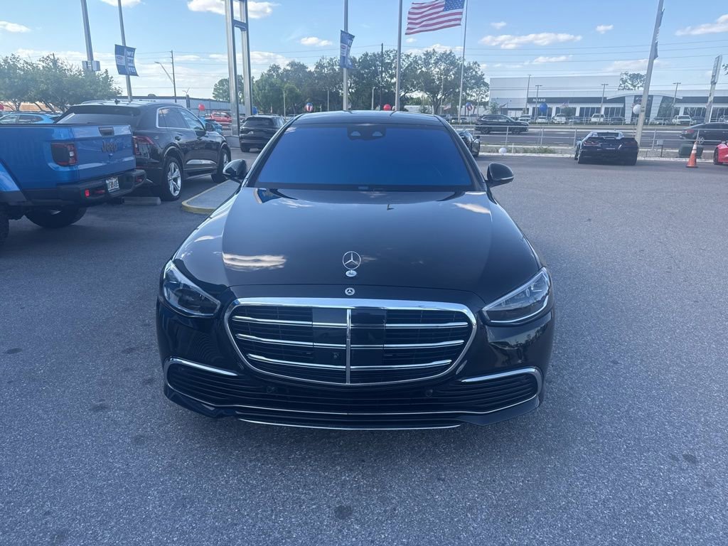 Used 2021 Mercedes-Benz S 580 4MATIC Sedan image 2