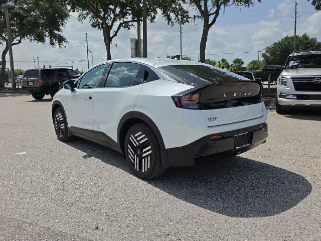 New 2026 Nissan Leaf SV+ w/ Floor Mat Package (SV+) FWD image 6
