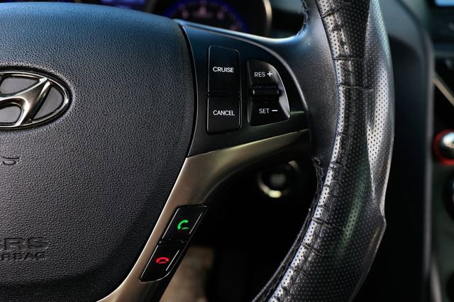 Used 2015 Hyundai Genesis 3.8 image 27