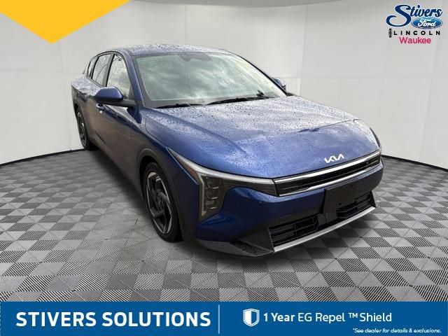 Used 2025 Kia K4 EX FWD image 3