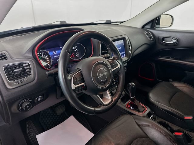 Used 2020 Jeep Compass Trailhawk image 10