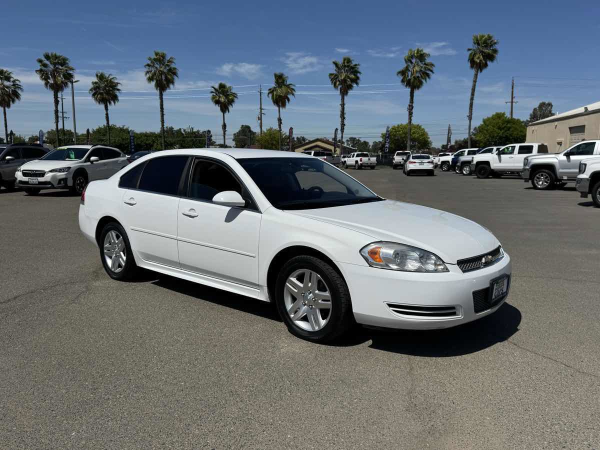 Used 2015 Chevrolet Impala LT image 11
