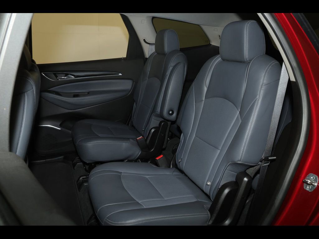 Certified 2019 Buick Enclave Essence FWD image 14