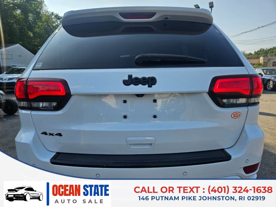 Used 2017 Jeep Grand Cherokee Altitude image 4