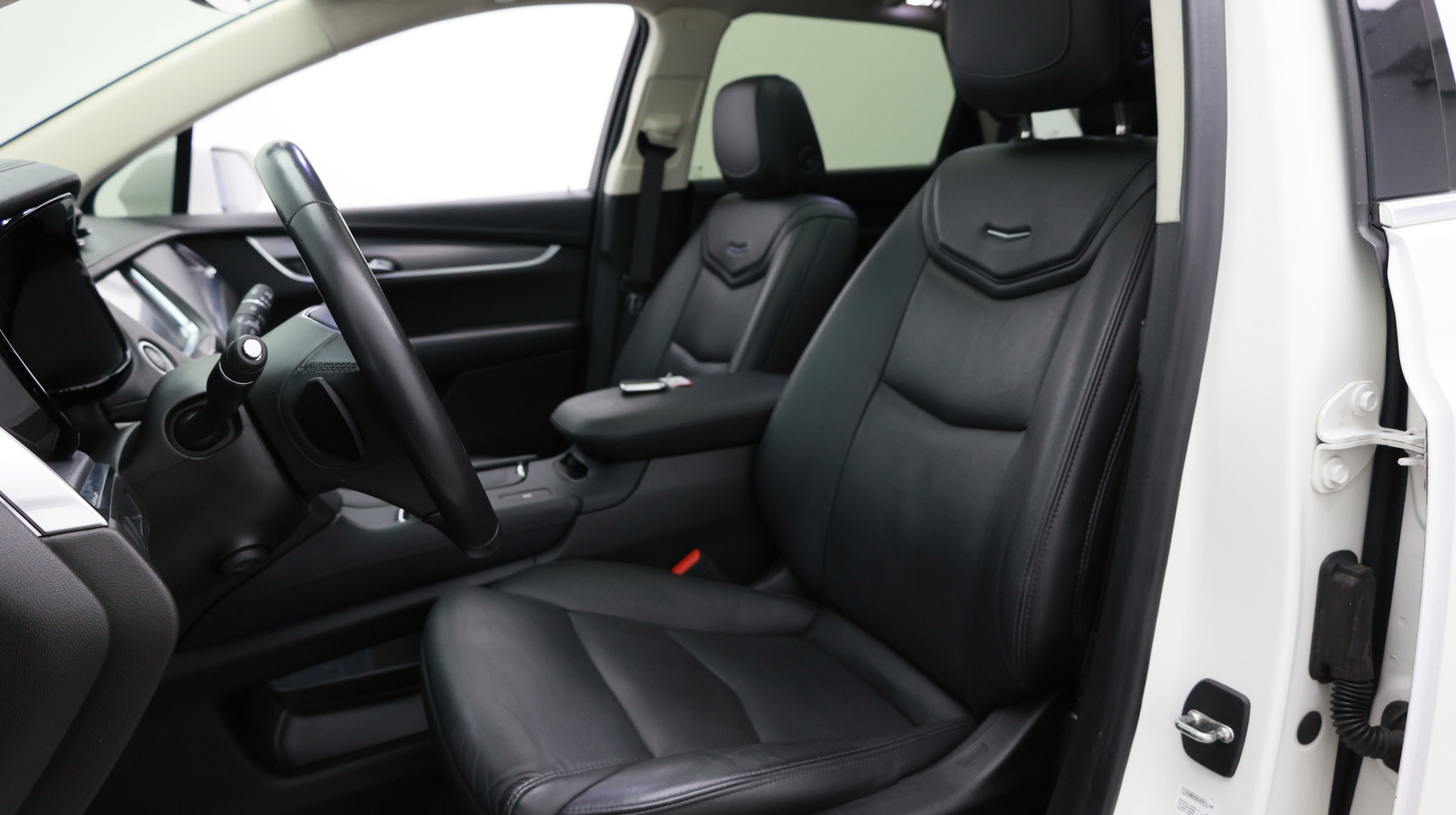 Used 2019 Cadillac XT5 Luxury FWD image 19