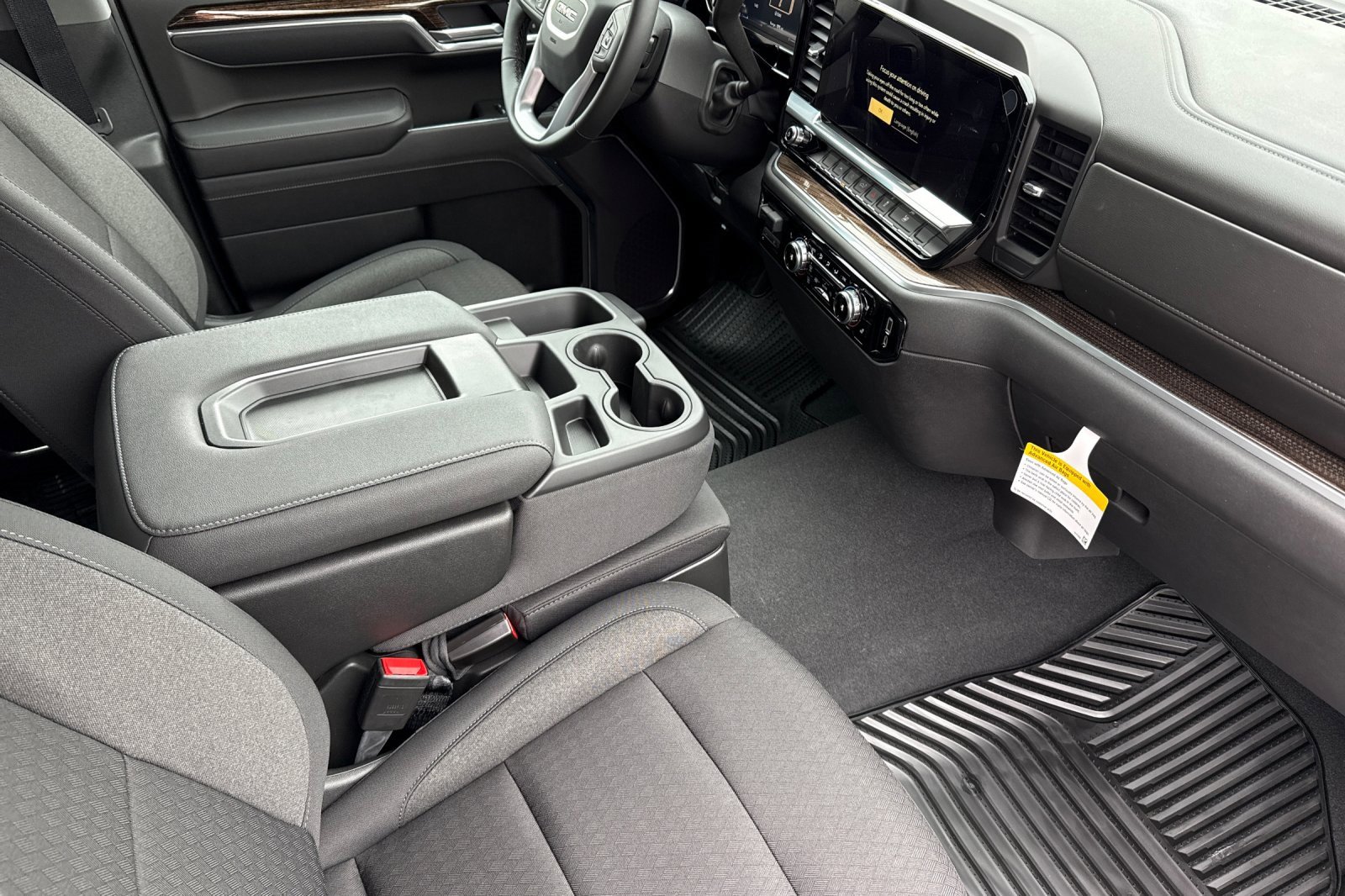 New 2026 GMC Sierra 1500 Elevation image 16