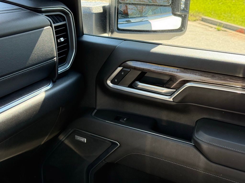 Used 2024 Chevrolet Silverado 2500 LTZ w/ LTZ Plus Package image 25