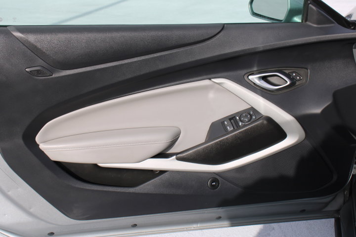 Used 2023 Chevrolet Camaro LT image 15