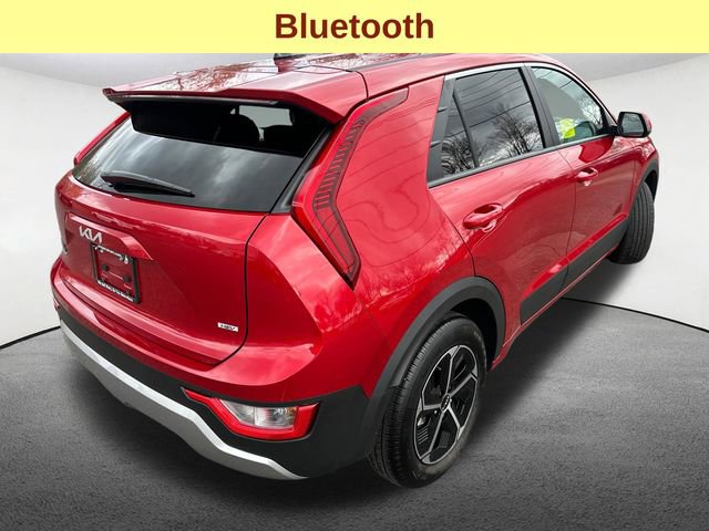 Used 2025 Kia Niro LX image 10