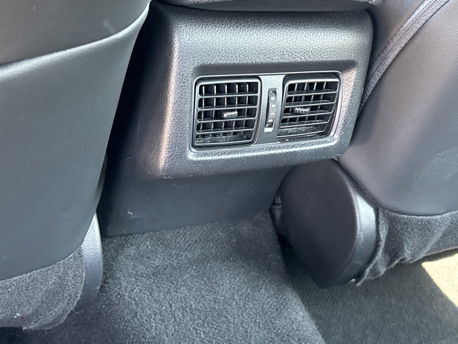 Used 2024 Toyota Camry XSE FWD image 14