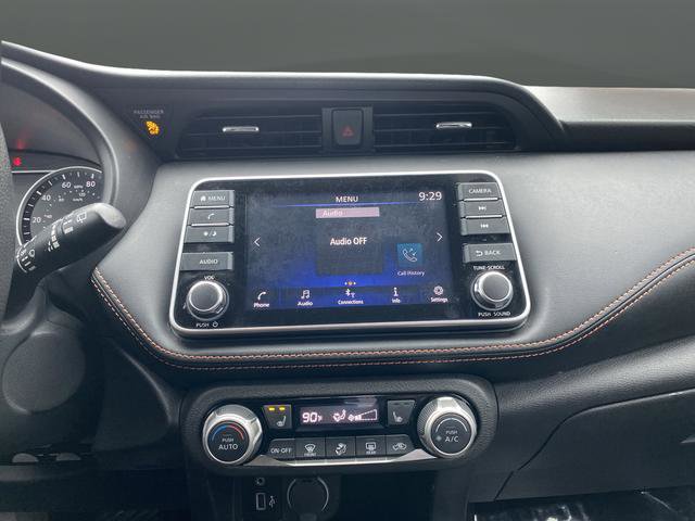 Used 2019 Nissan Kicks SR w/ SR Premium Package image 8