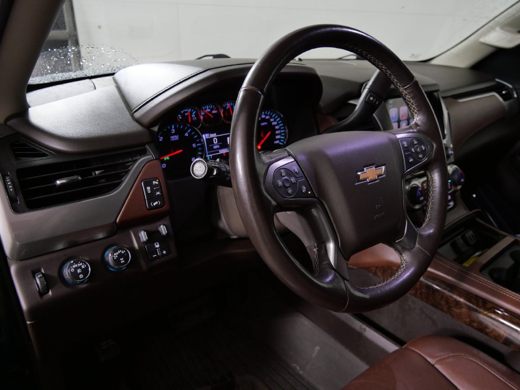 Used 2019 Chevrolet Tahoe Premier AWD/4WD image 13