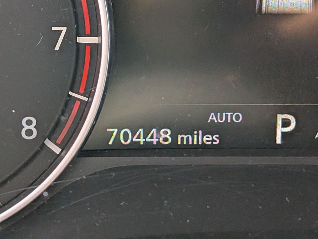 Used 2024 Nissan Rogue SV AWD/4WD image 3