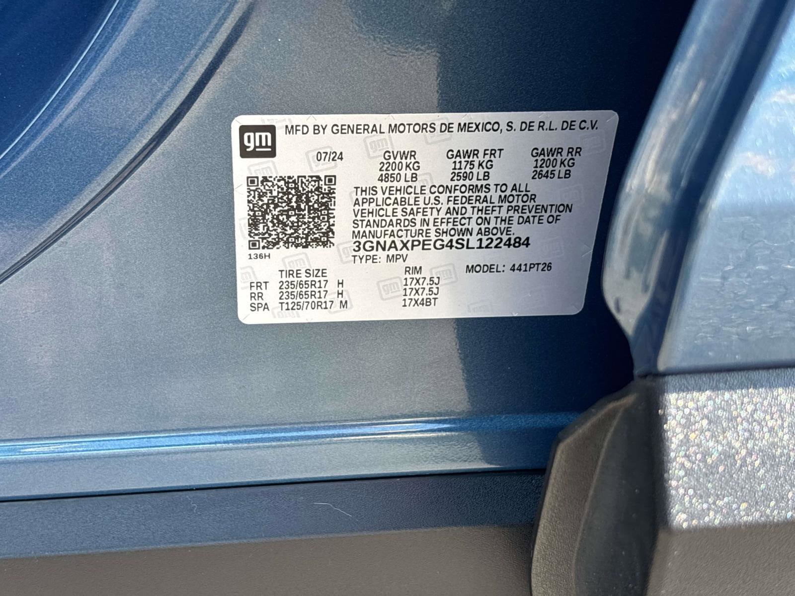 Used 2025 Chevrolet Equinox LT w/ Safety and Technology Package AWD/4WD image 32