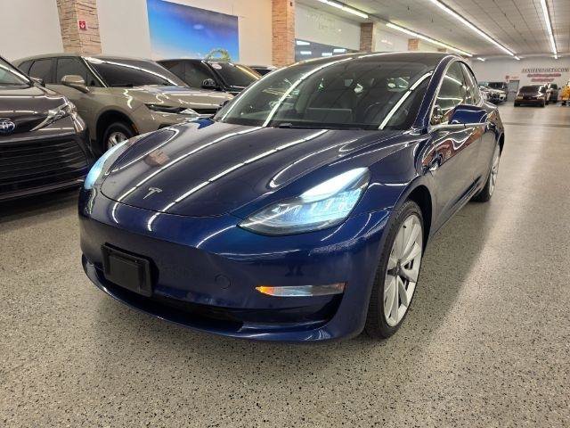 Used 2018 Tesla Model 3 Long Range RWD image 2