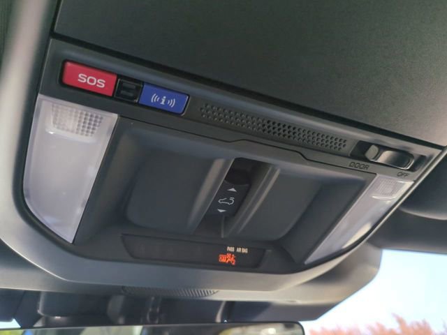 Used 2025 Subaru Forester Touring image 23