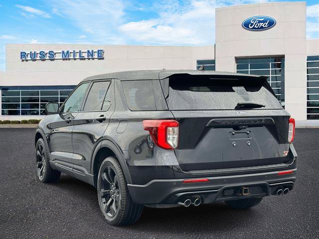 Used 2022 Ford Explorer ST w/ ST Street Pack image 5
