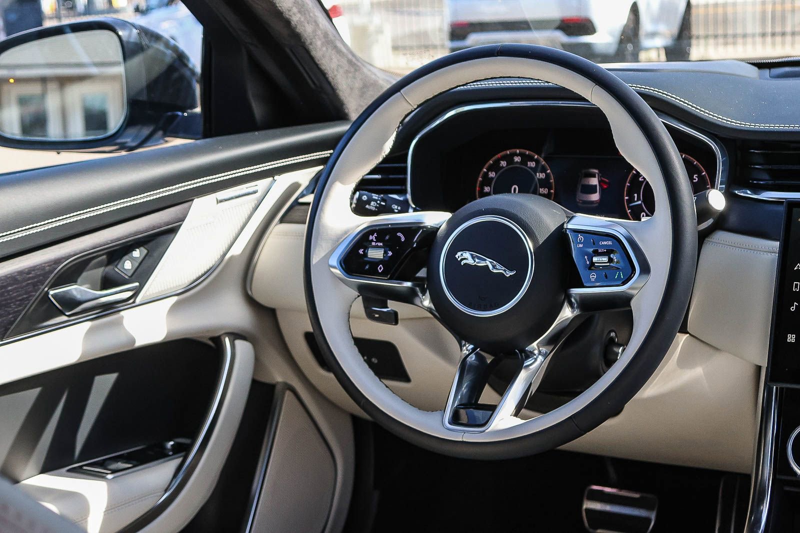 Used 2024 Jaguar XF R-Dynamic SE image 26