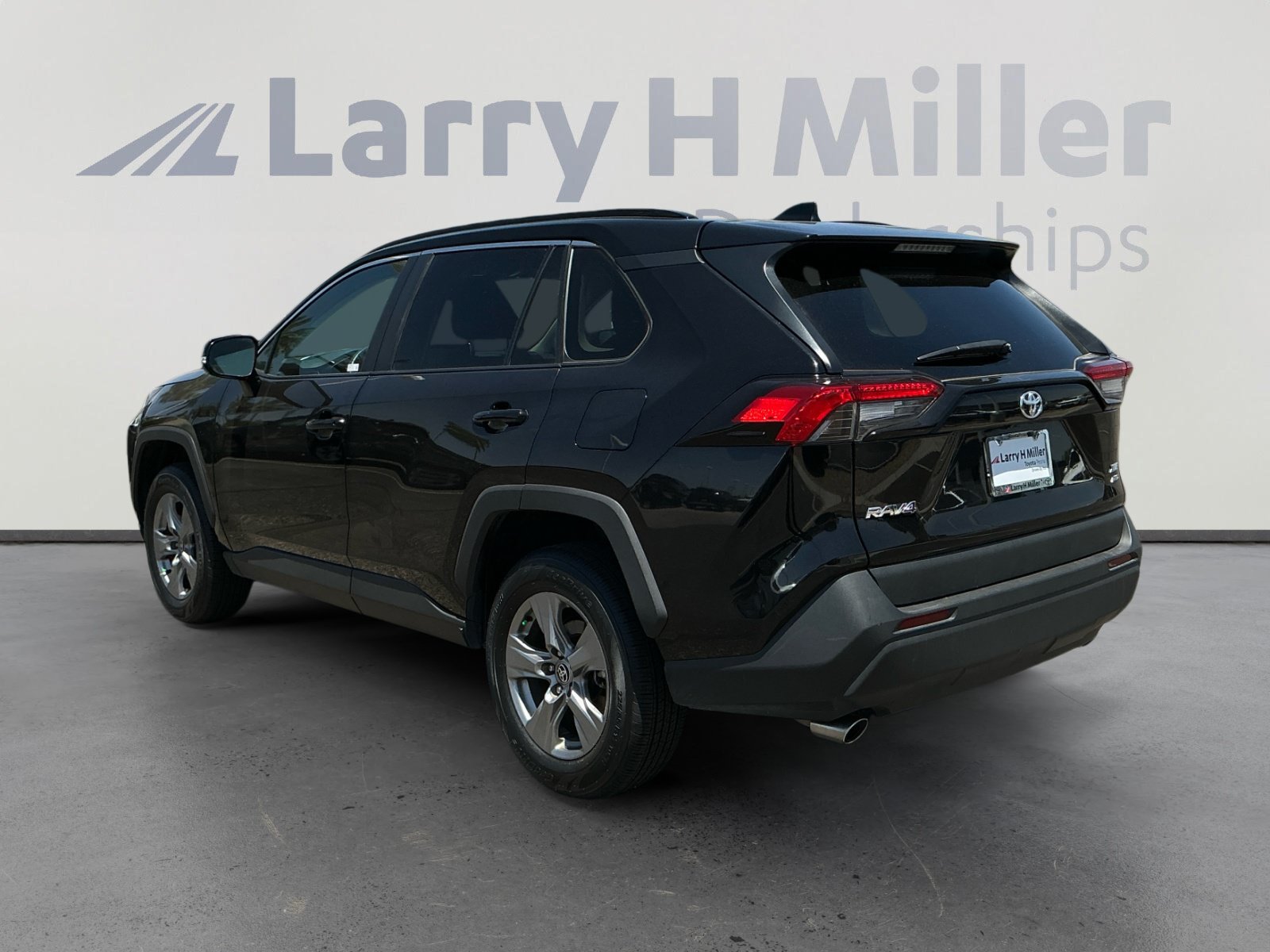 Certified 2024 Toyota RAV4 XLE w/ Weather Package AWD/4WD image 3