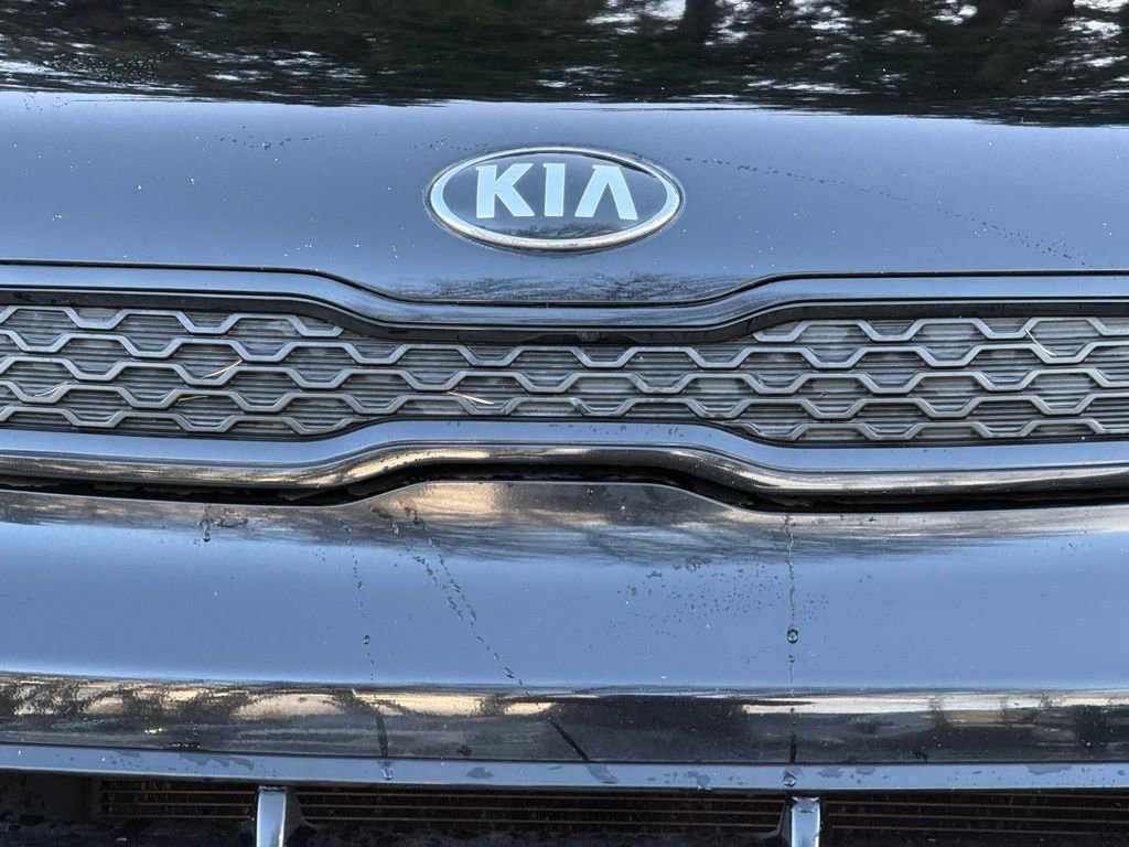 Used 2016 Kia Soul + w/ Tarmac Special Edition FWD image 3