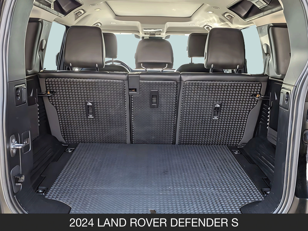 Used 2024 Land Rover Defender 110 S AWD/4WD image 6