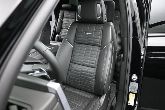 Certified 2026 Cadillac Escalade Platinum Sport w/ LPO, ONYX Package AWD/4WD image 11