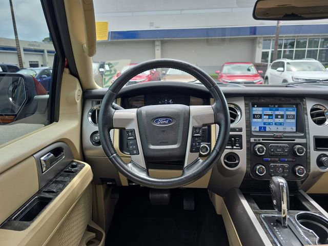 Used 2017 Ford Expedition Limited w/ Equipment Group 301A RWD image 15