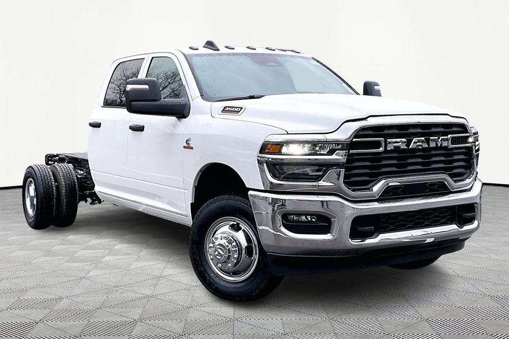 New 2026 RAM 3500 Tradesman w/ Chrome Appearance Group A