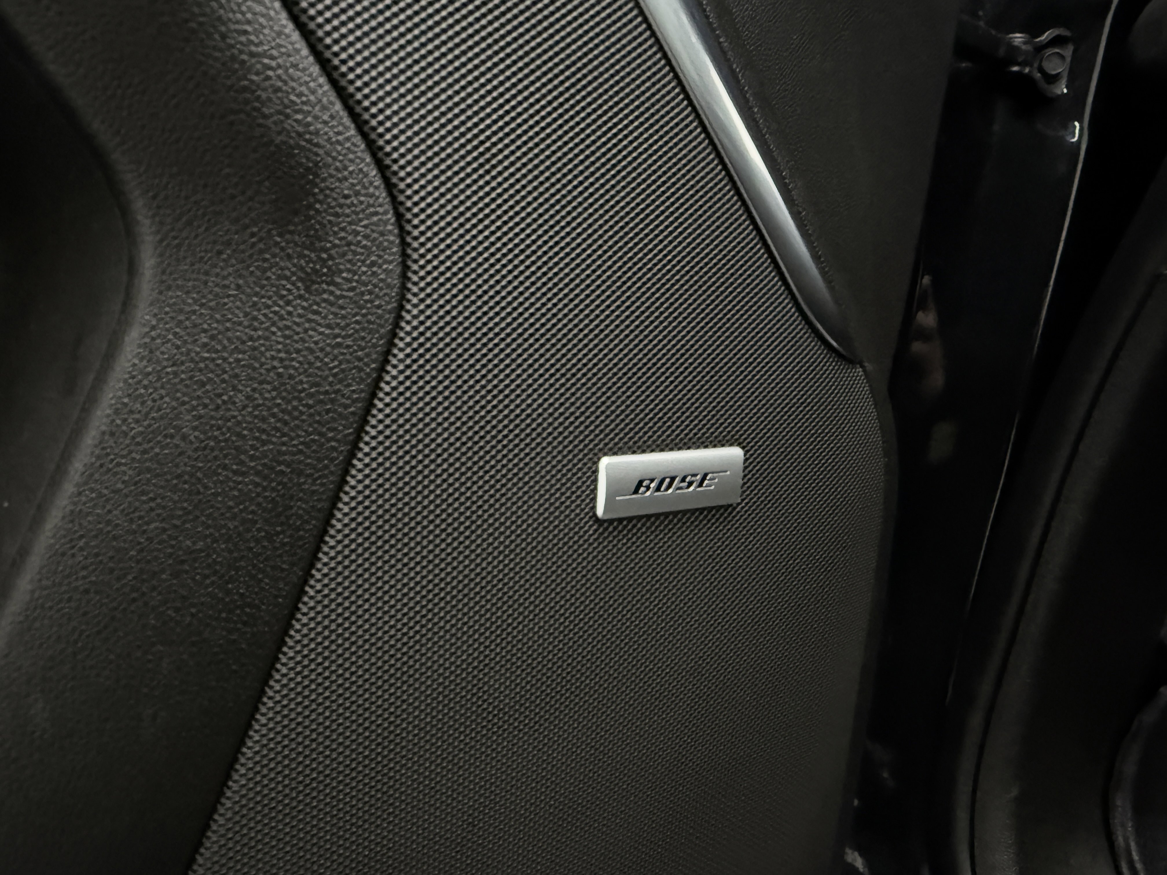 Used 2023 GMC Yukon Denali image 12