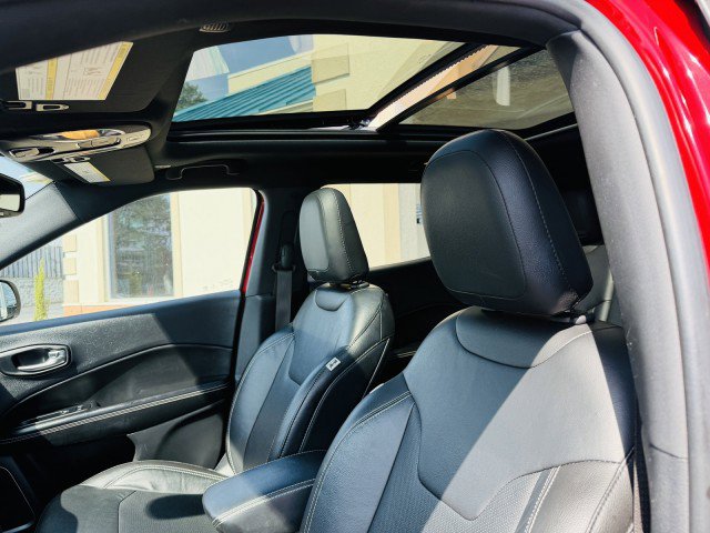 Used 2021 Jeep Compass Latitude w/ Sun and Sound Group image 10