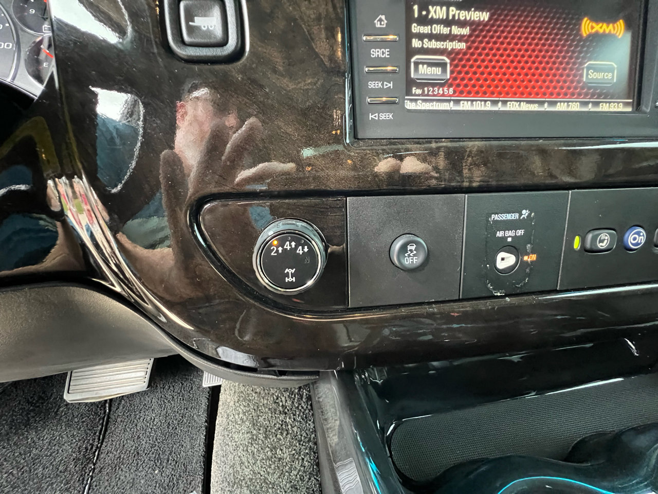 Used 2018 GMC Savana 3500 image 32