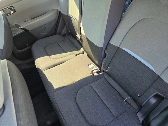 New 2027 Kia Seltos LX FWD image 19