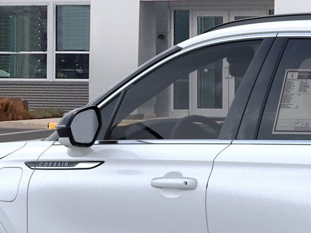 Used 2025 Lincoln Corsair Grand Touring w/ Equipment Group 301A AWD/4WD image 20