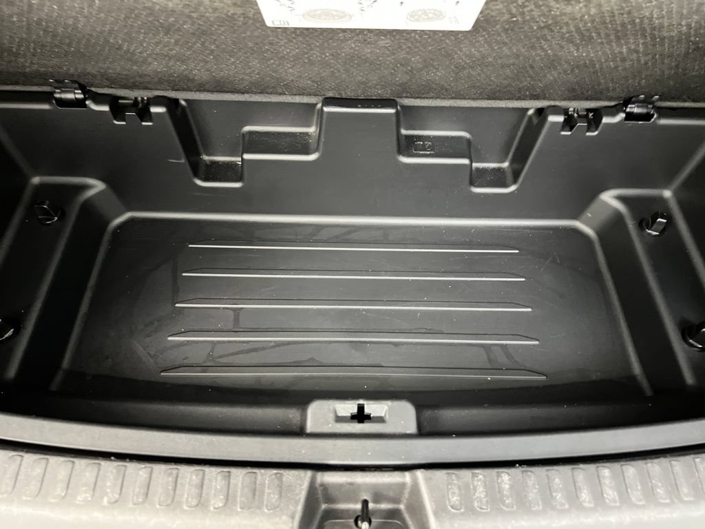Used 2024 Chevrolet Traverse LT FWD image 49
