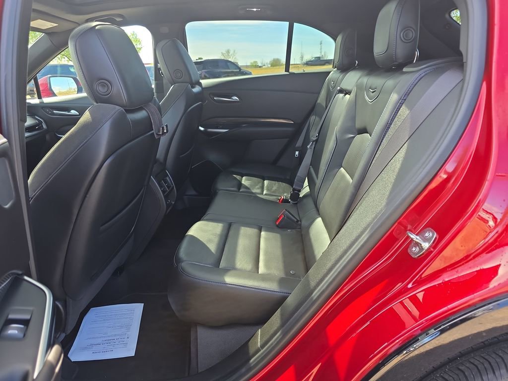 Used 2024 Cadillac XT4 Sport image 25