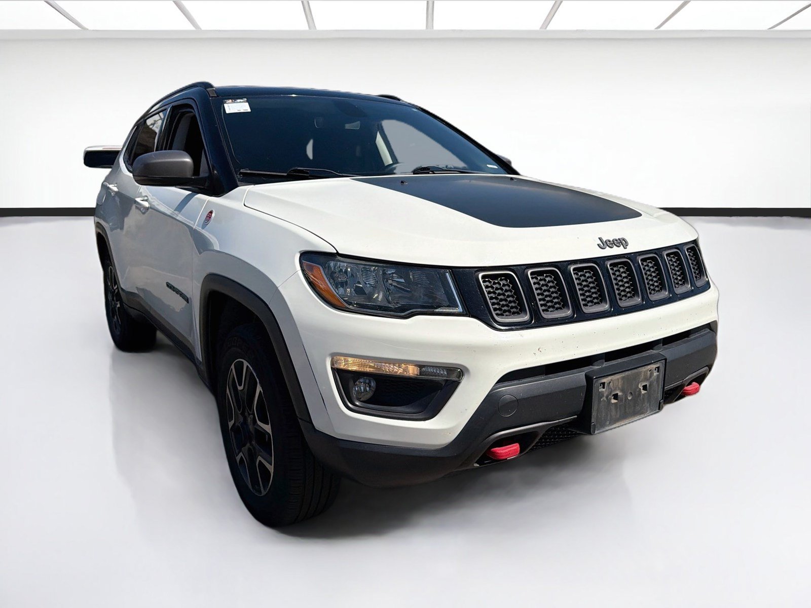 Used 2019 Jeep Compass Trailhawk AWD/4WD image 3