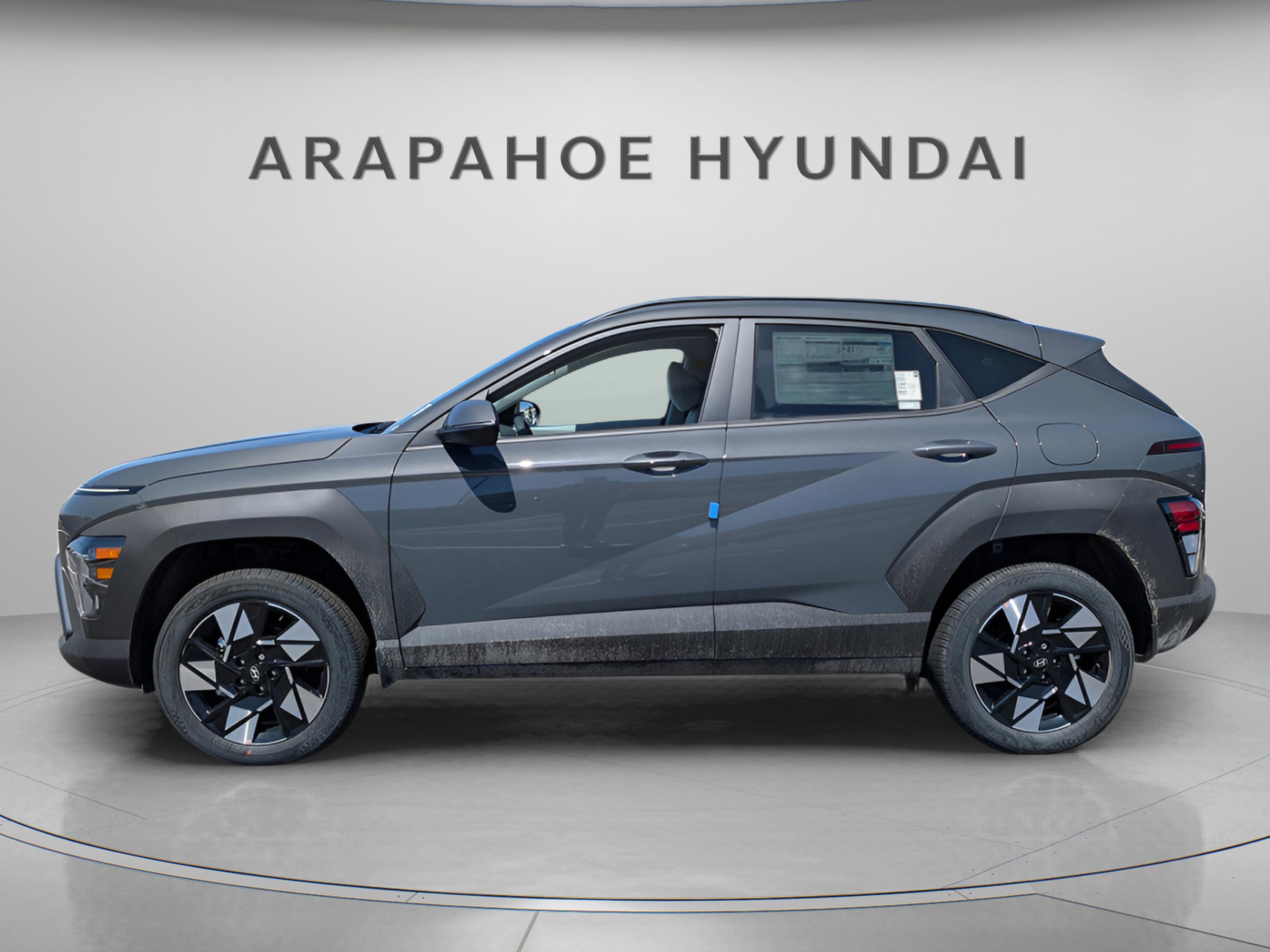 Used 2025 Hyundai Kona SEL AWD/4WD image 2
