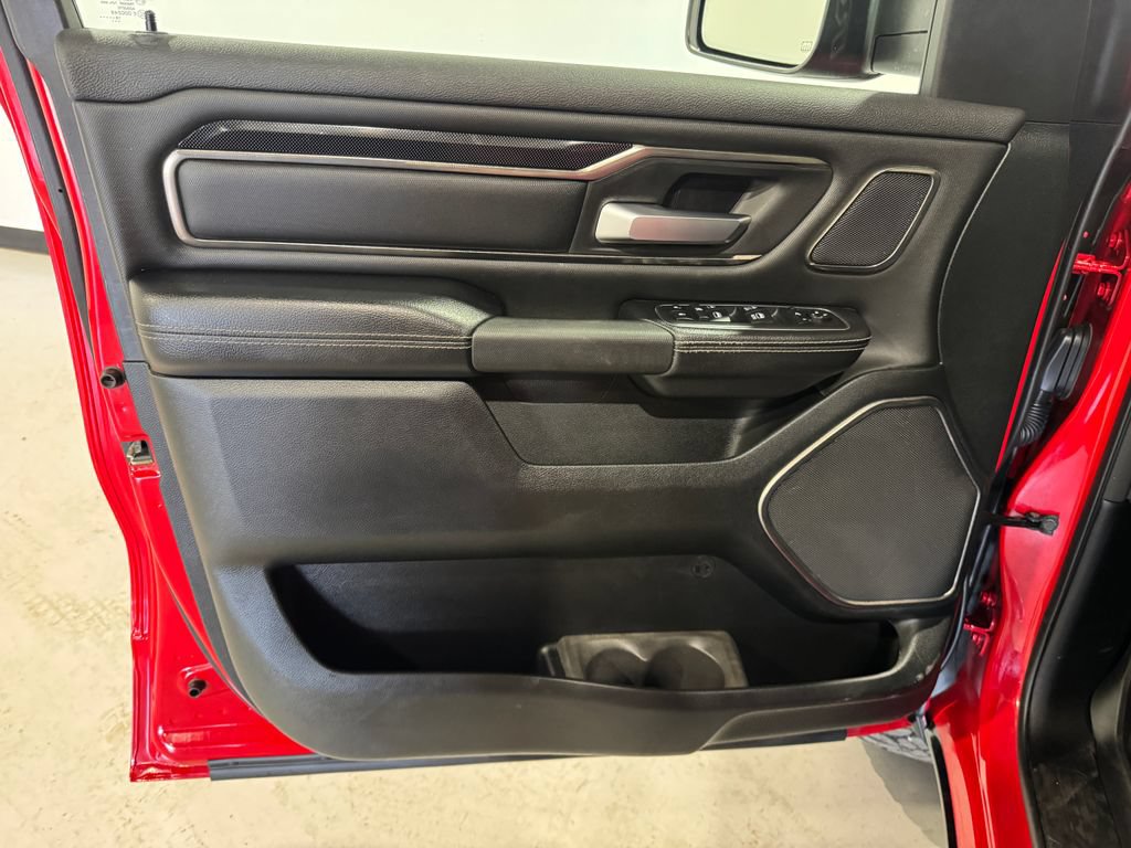 Used 2020 RAM 1500 Rebel w/ Leather & Sound Group w/ 2_W AWD/4WD image 15